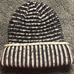 Kate Spate Beanie Hat New Black & White